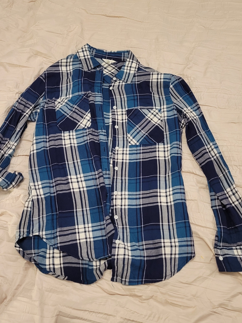 Aéropostale Women's Blue/White Plaid  Button-Down Shirt Small
